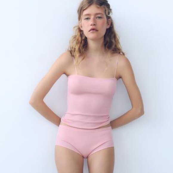 NWT PINK SEAMLESS 100% SILK TOP AND PANTIES MATCHING SET